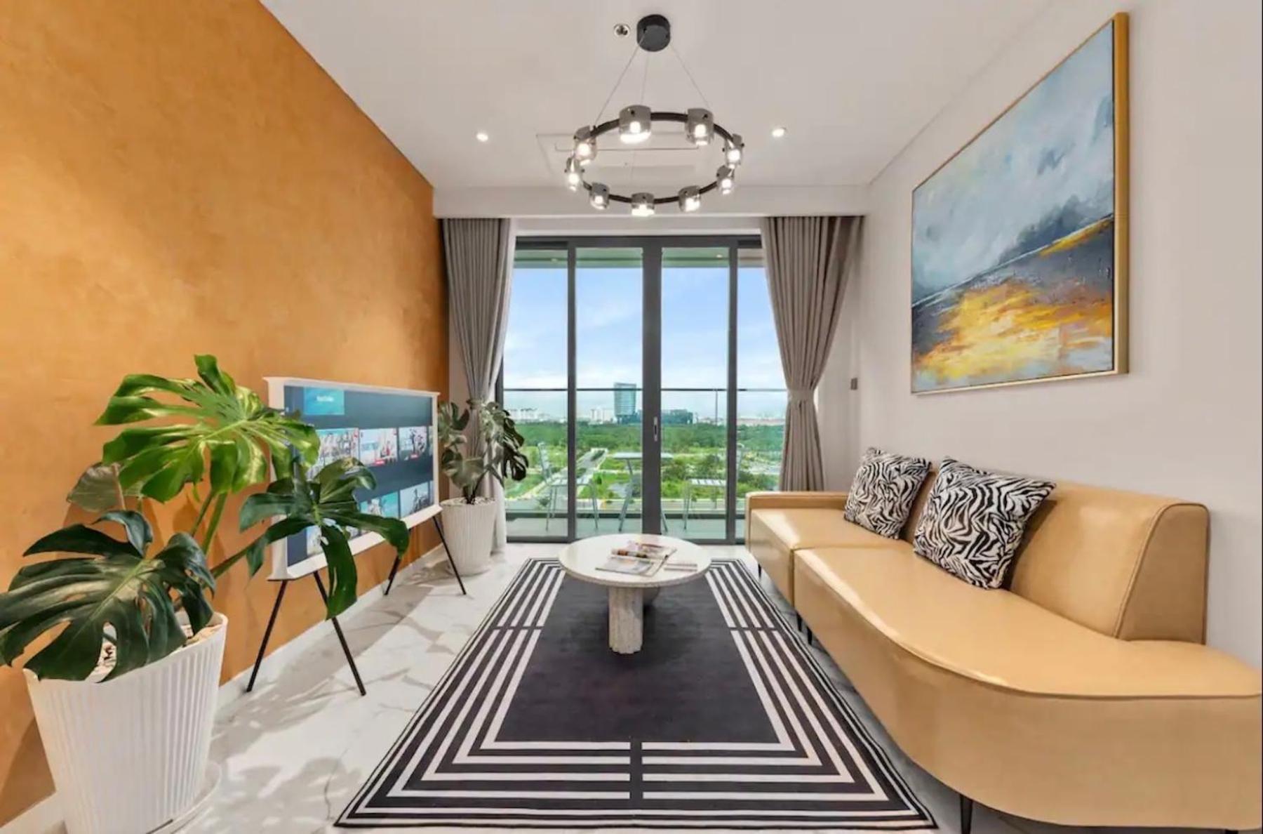 The Crest-Central Saigon Riverside -Free Pool-Gym-Sauna Room-Yoga Room Ho Chi Minh City Exterior photo