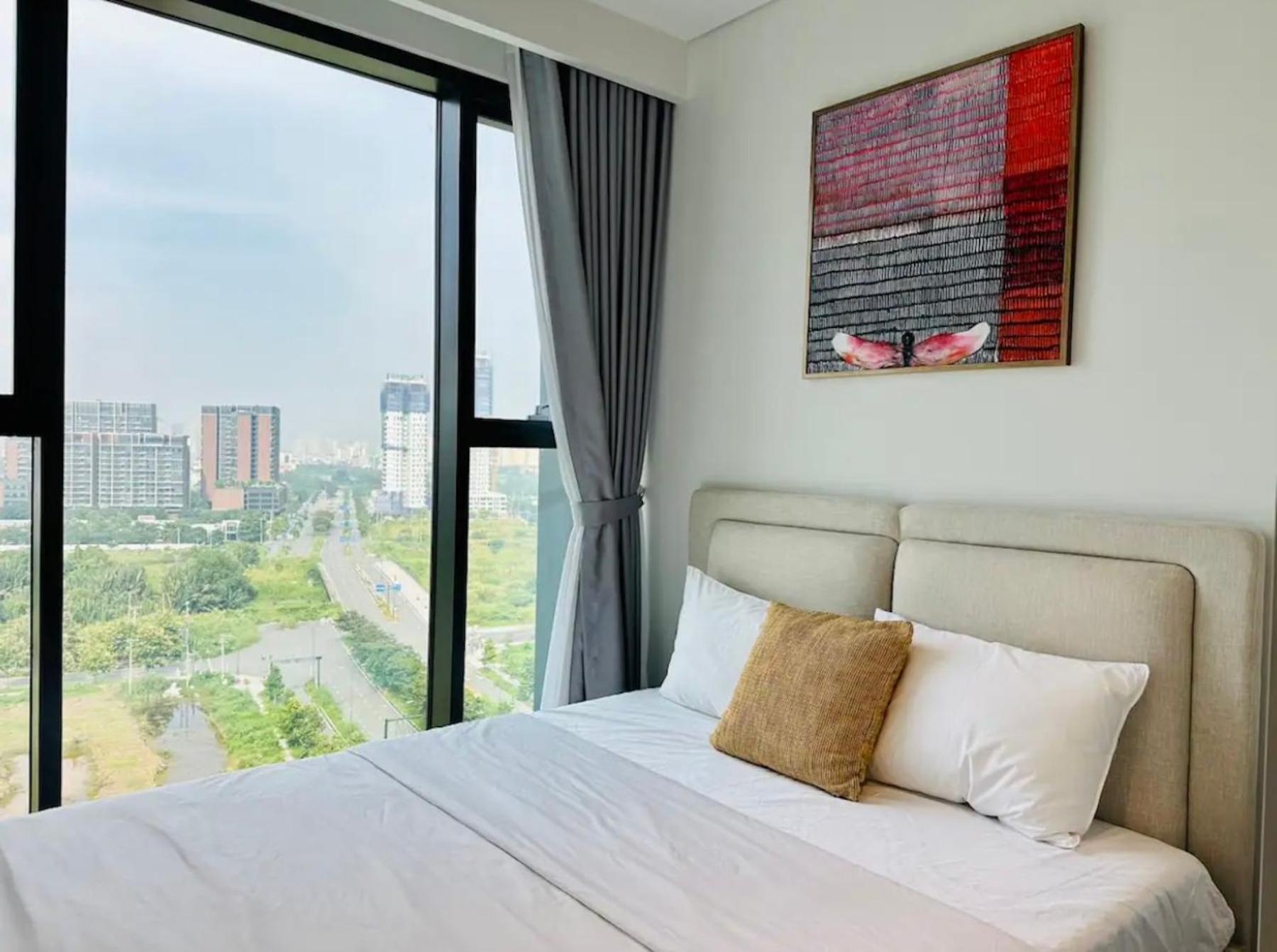 The Crest-Central Saigon Riverside -Free Pool-Gym-Sauna Room-Yoga Room Ho Chi Minh City Exterior photo